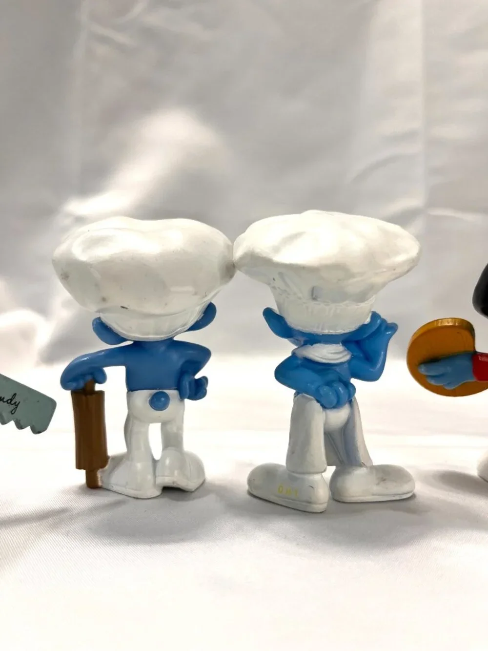 [6] McDonald's 2011 Peyo Smurfs Painter Vanity Chef Baker Handy Saw Hammer Smur